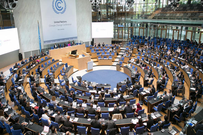 الاتفاقيات العالمية لمواجهة التغير المناخي وحدود فعاليتها