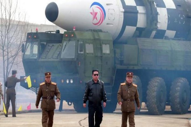 رسائل تجربة كوريا الشمالية الصاروخية في ظل المتغيرات الدولية