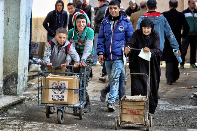 تحديات بقاء "الأونروا" وتعزيز صمود اللاجئين الفلسطينيين 
