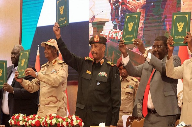 كيف تتفاعل القوى السياسية السودانية مع الصراع العسكري؟